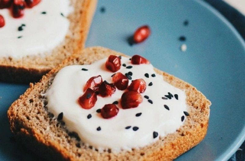 Το απρόσμενο σνακ που μπορείς να φας αργά το βράδυ για να ενεργοποιήσεις τον μεταβολισμό σου